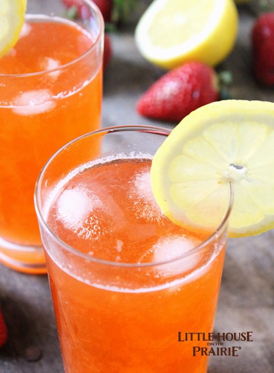 Delicious strawberry lemonade recipe - perfect summer refreshment!