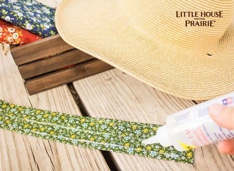 Creating your hat's hatband to dress up your straw hat.