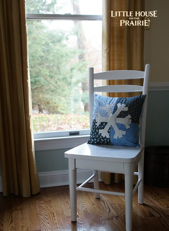 Snowflake Applique Pillow - The perfect winter home decor project that will last you all winter long!